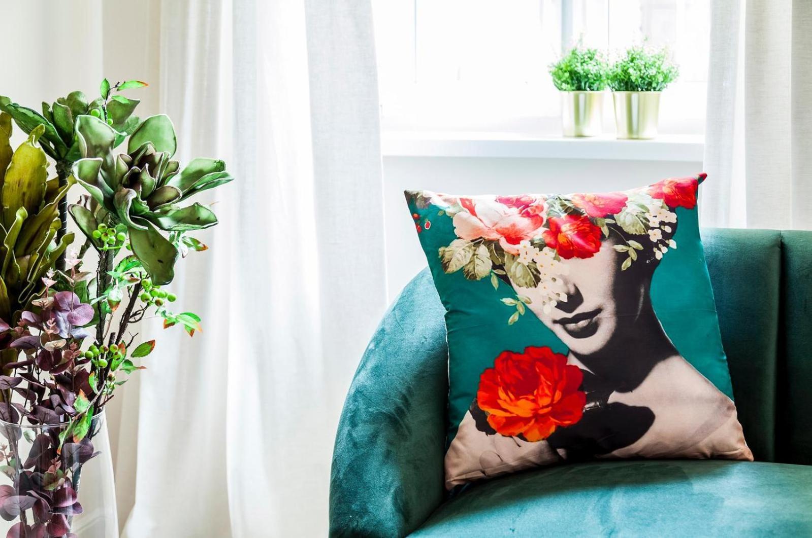 Greta's Rose Apartment *